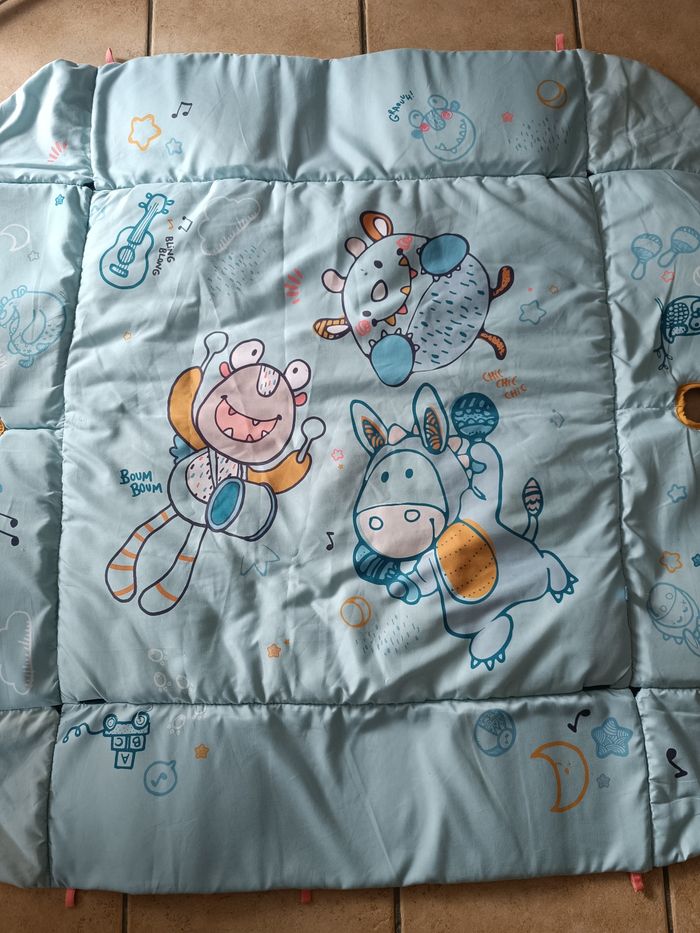 Tapis d'éveil / parc noukies très bon état - photo numéro 2