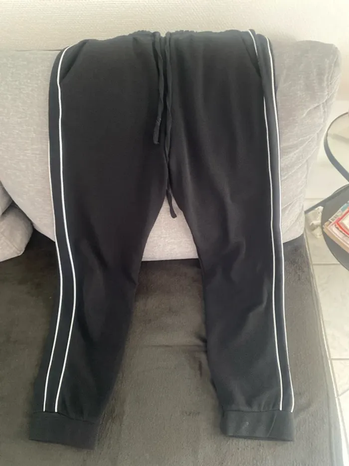 Pantalon fluide de sport Jennyfer