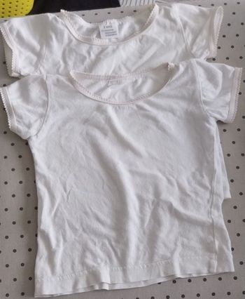 Débardeur et t-shirt