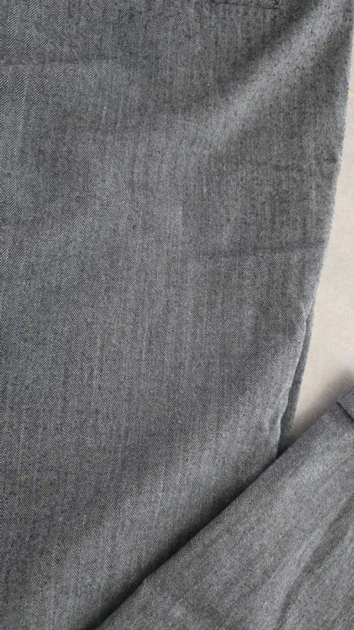 Pantalon chino gris - photo numéro 3