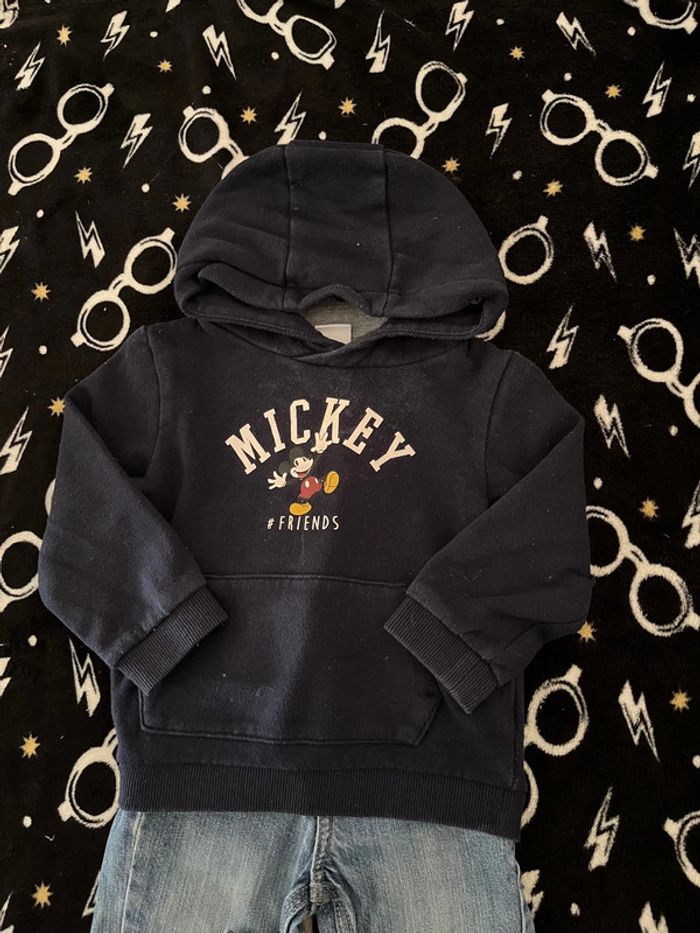 Pull Mickey + jean 3 ans - photo numéro 2