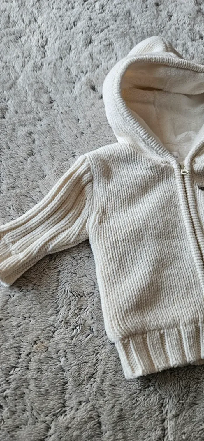 Veste capuche chaude 1mois - photo numéro 3