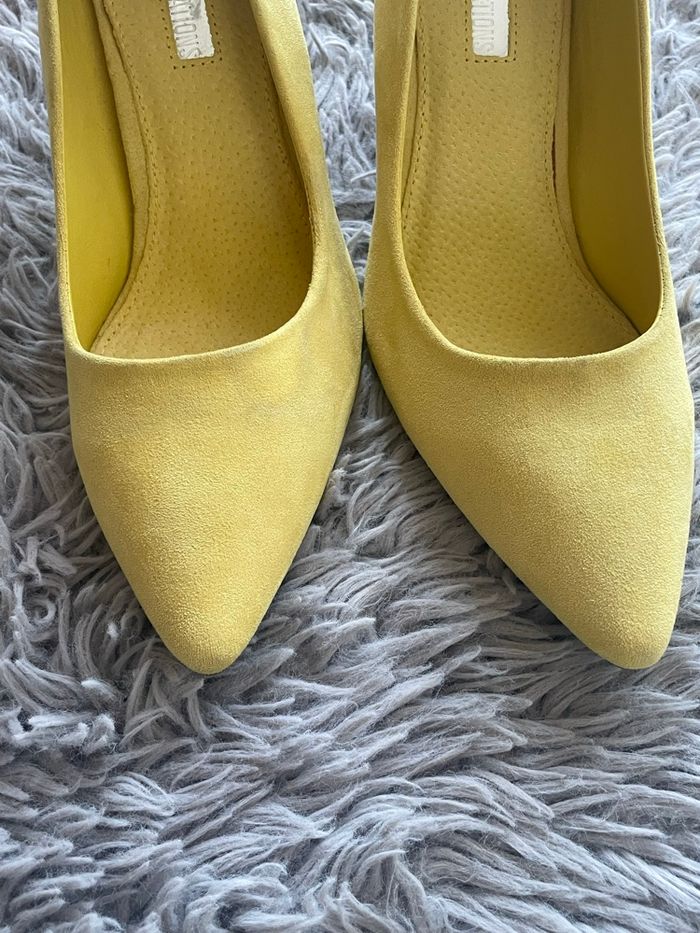 Escarpins en daims jaune clair XTI - photo numéro 8