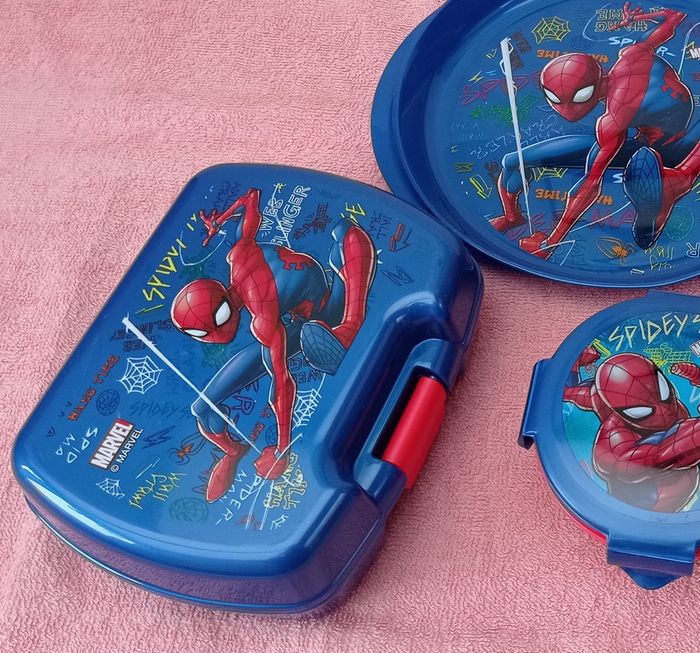 Spiderman - Lot vaisselle NEUF - photo numéro 2