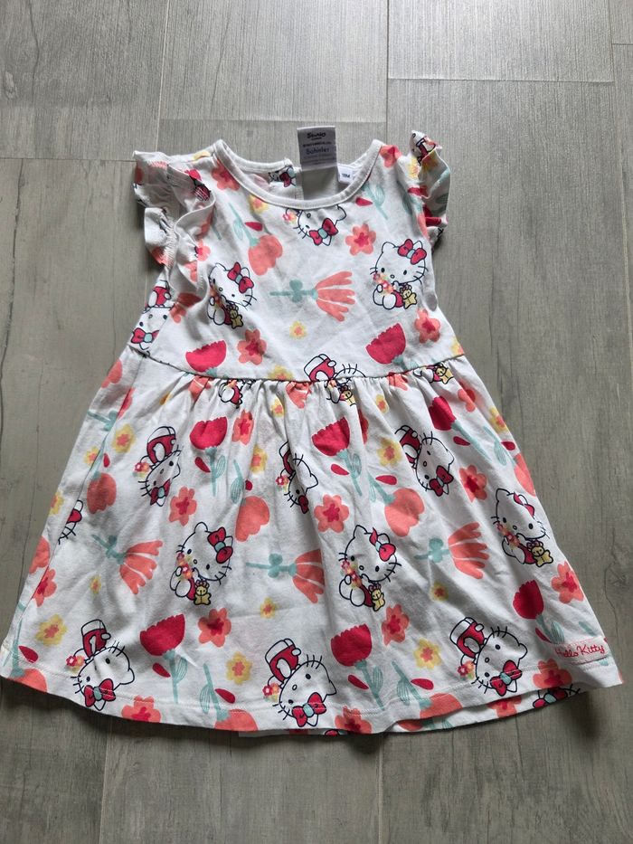 Lot robes 18 mois fille - photo numéro 4