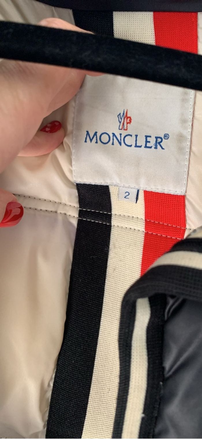 Doudoune Moncler - photo numéro 7