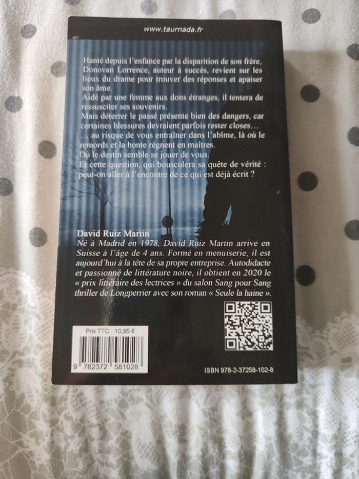 Requiem des ombres - photo numéro 2