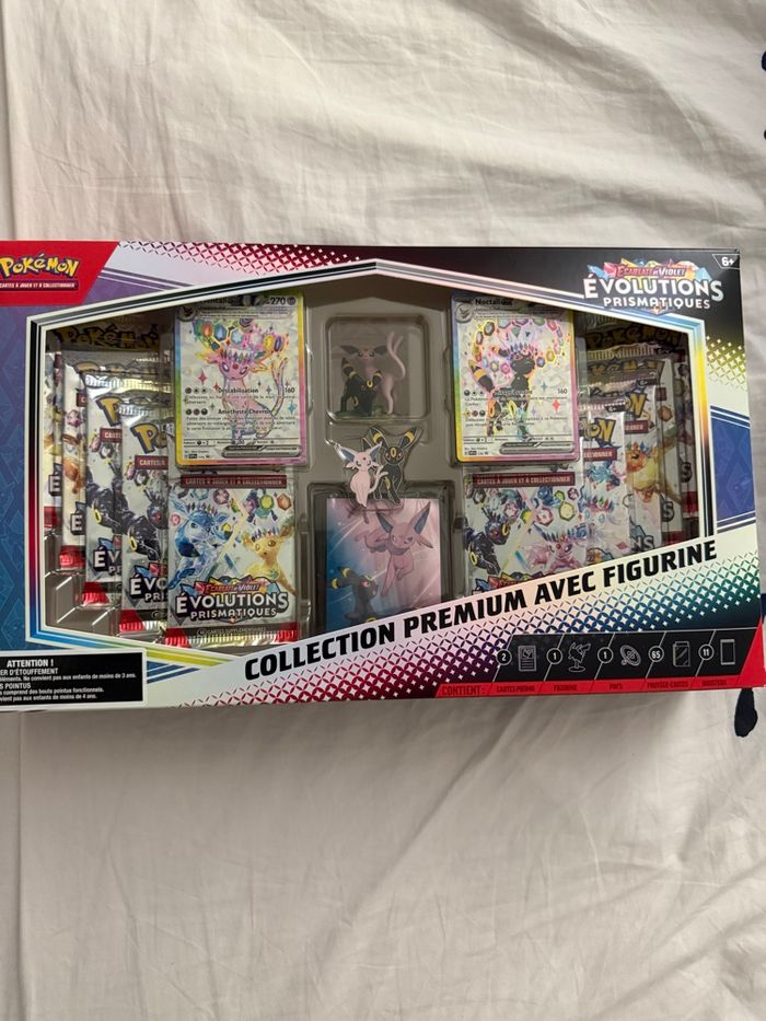 Pokémon coffret 8.5 collection prenium avec figurine neuf