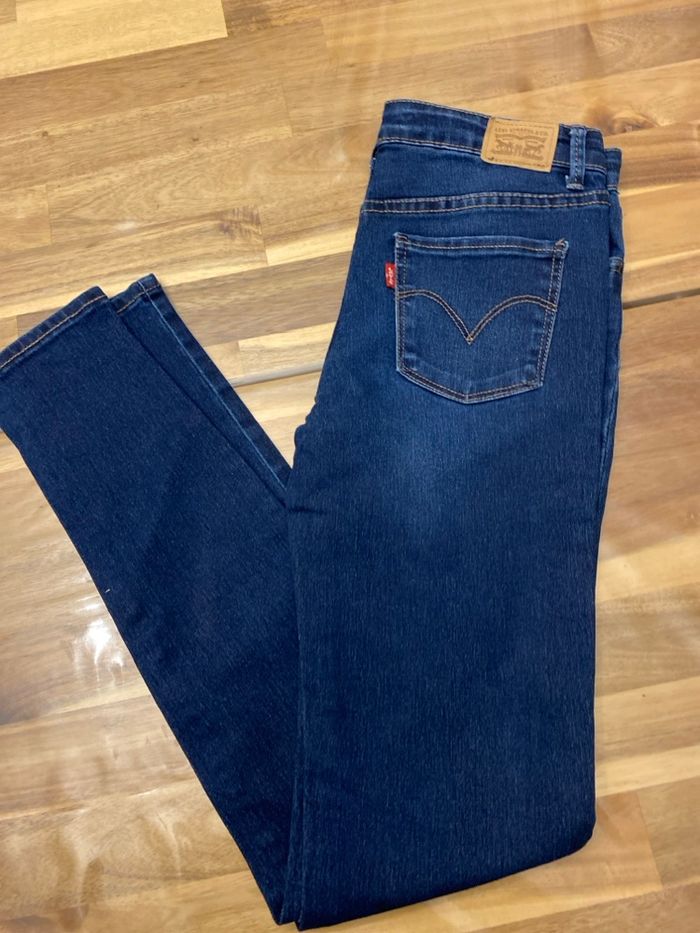 Jean Levi’s 14 ans neuf