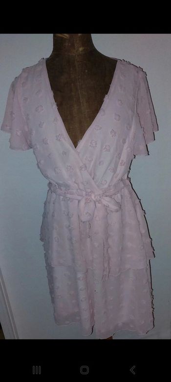 Robe rose poudré