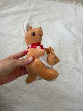Peluche kangourou