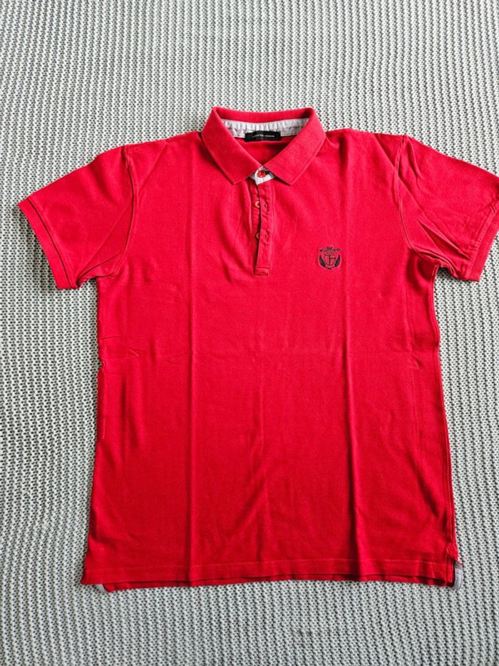 Polo rouge