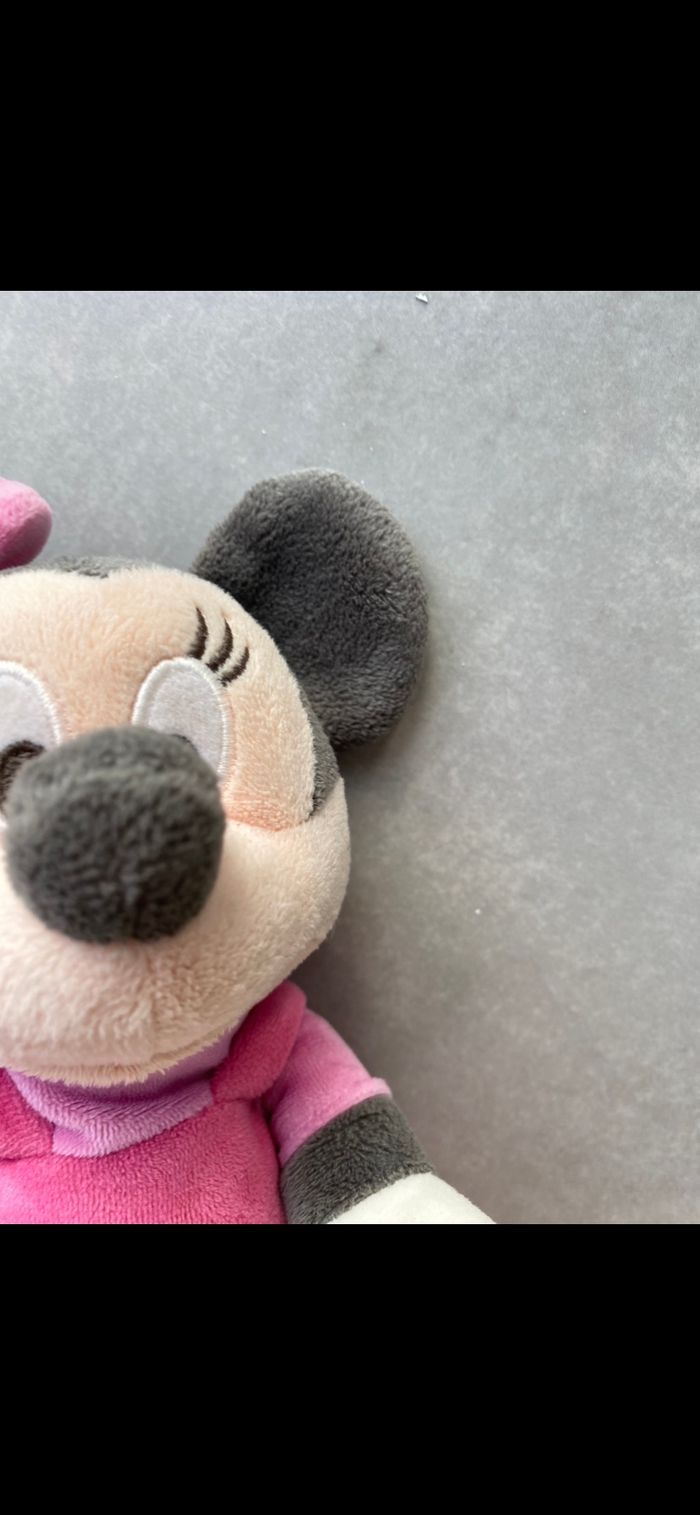 Peluche musicale Minnie Disney - photo numéro 5