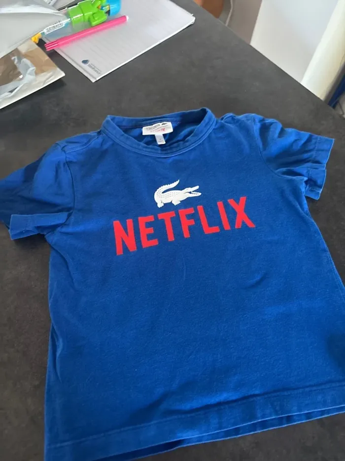 Tee shirt Lacoste x Netflix - photo numéro 4