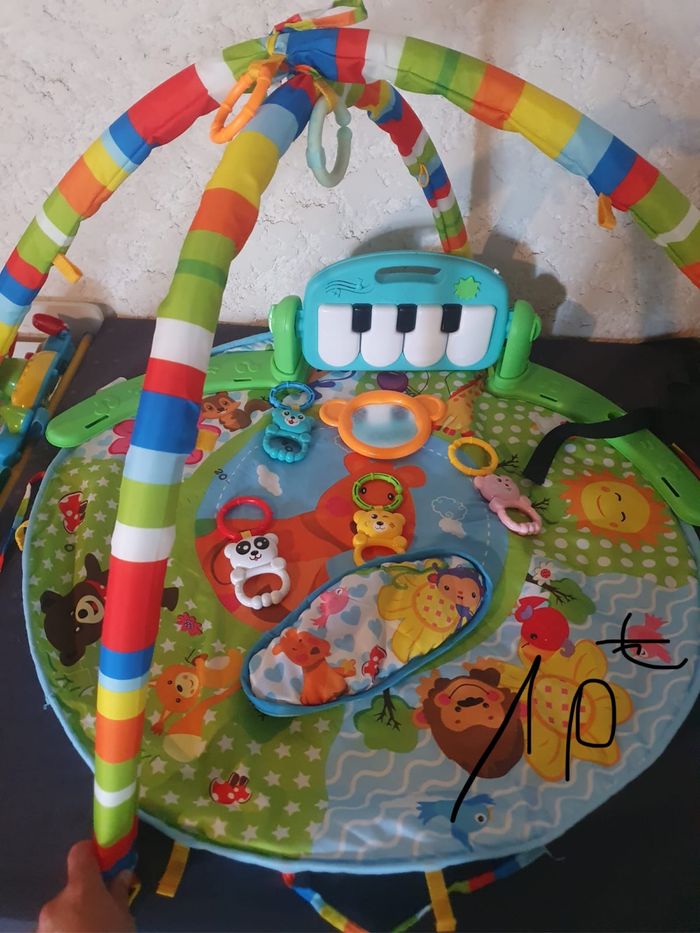 Jouets pour enfants - photo numéro 2