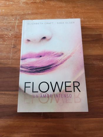 Livre: Flower un amor intenso