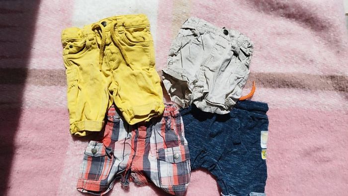 Lot de 4 shorts - 12 mois