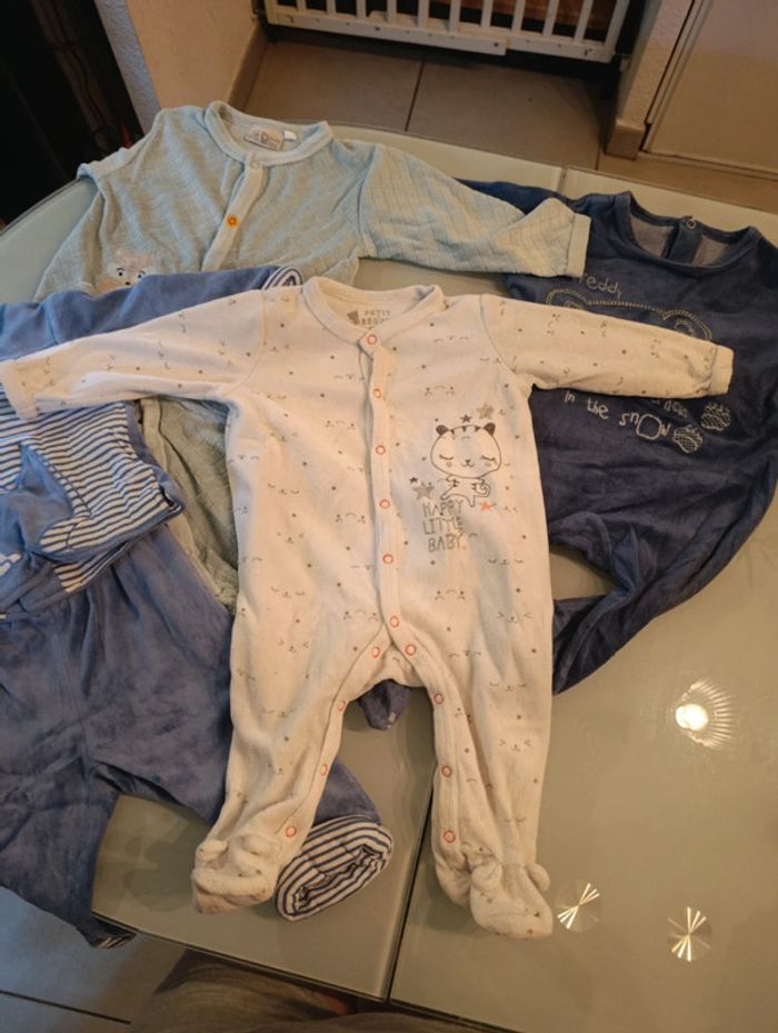 Lot de 4 pyjamas - photo numéro 2
