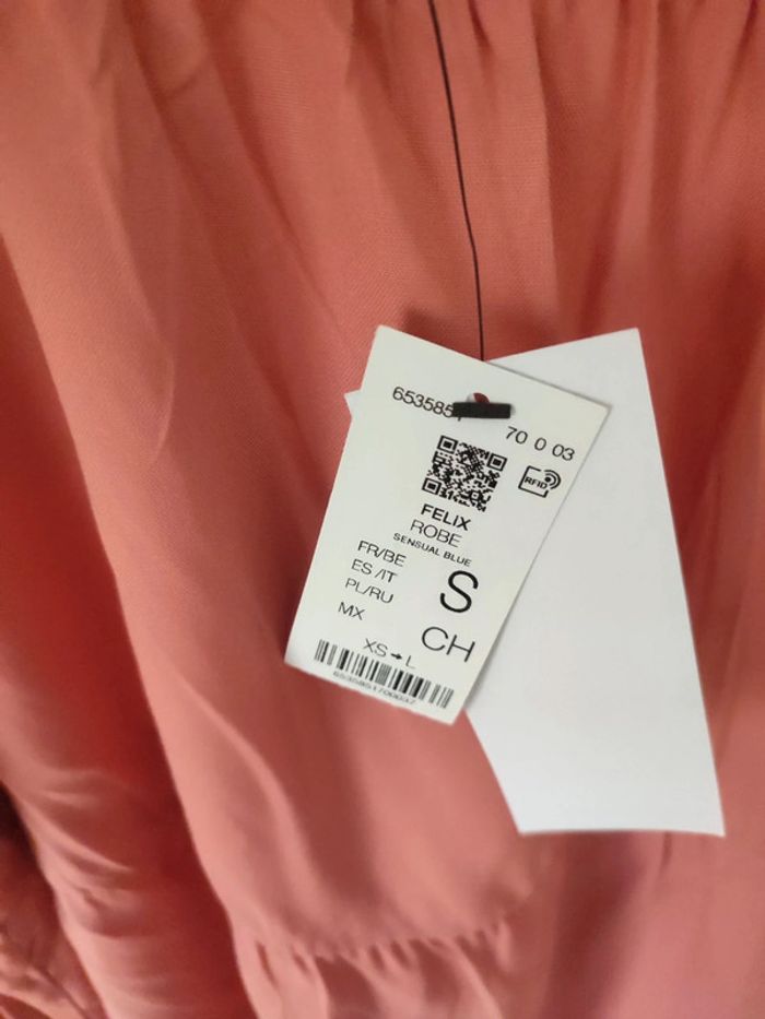 Robe épaule découverte Etam - photo numéro 3