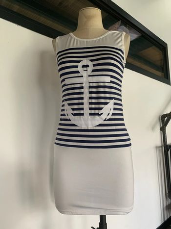 Robe courte légère