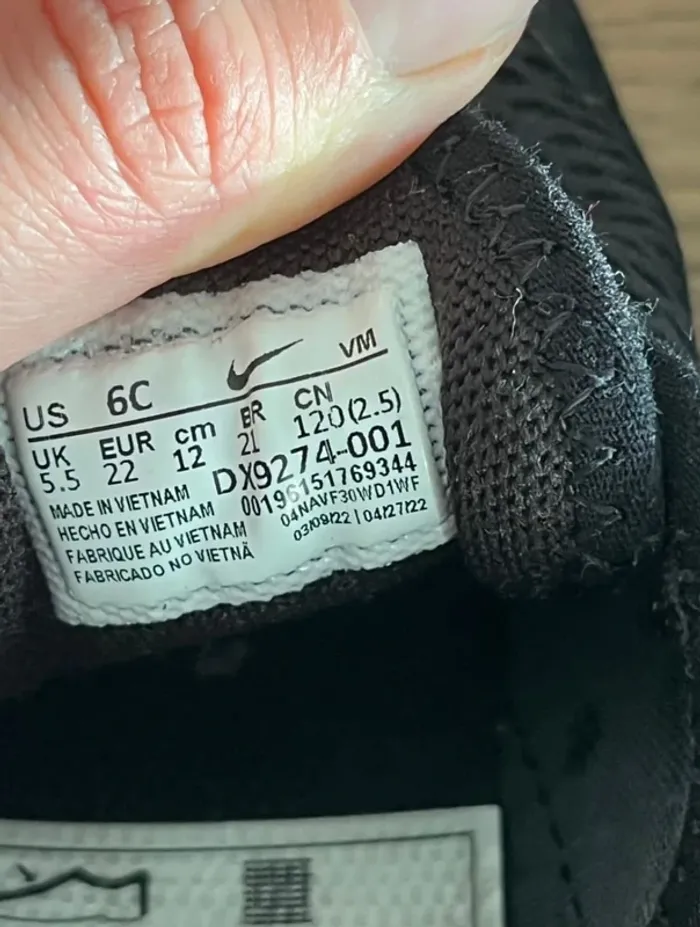 Nike Air Max 270 noires - photo numéro 5