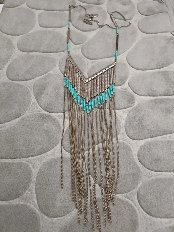 Long collier argenté et turquoise - photo numéro 2