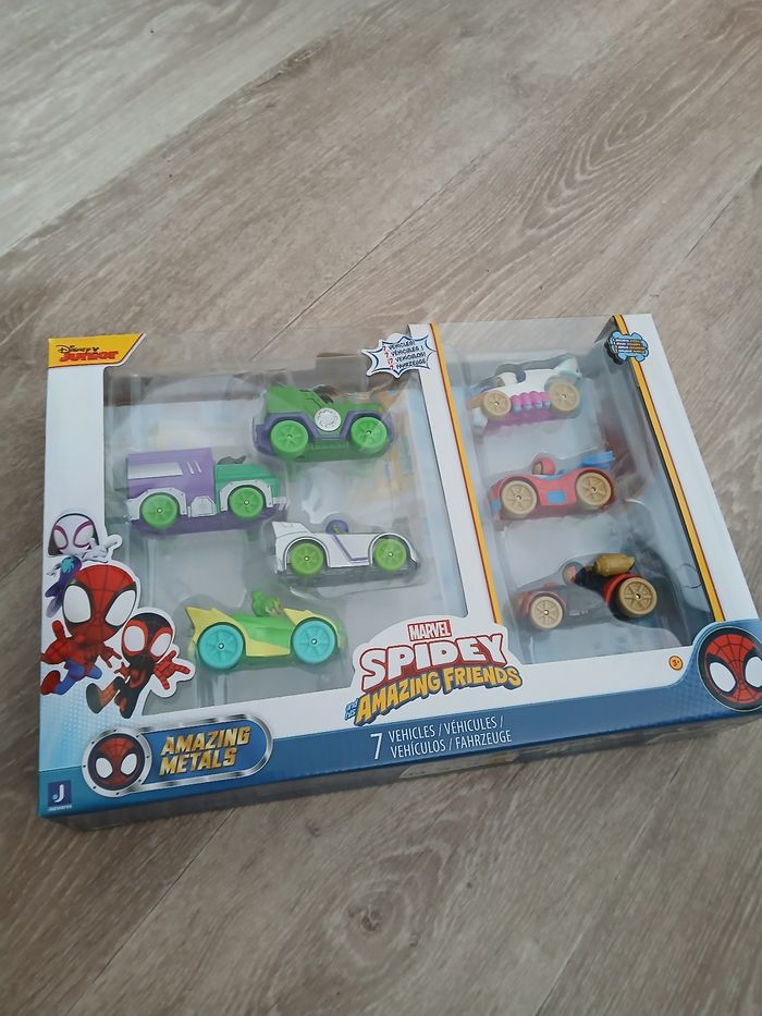 Coffret de véhicules Spidey et ses amis - photo numéro 2