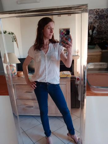 Blouse femme 42 manches courtes petites fleurs losanges c77