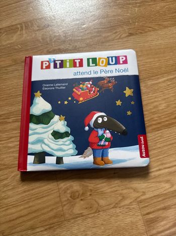 Livre P’tit Loup attend le Père Noël