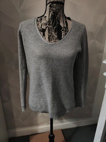 Pull gris