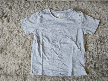 Tee-shirt DPAM courtes manches ou maillot de corps taille 5 ans