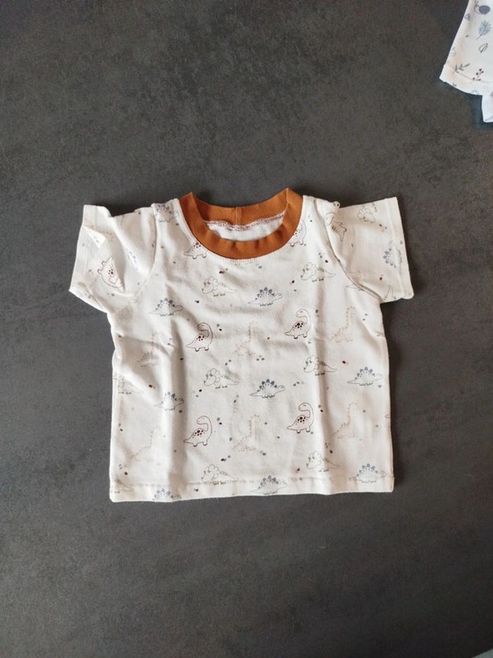 Lot 4 t shirts - photo numéro 5