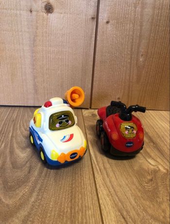 Tut tut bolide Arthur quad aventure et Yanis Capitaine de police