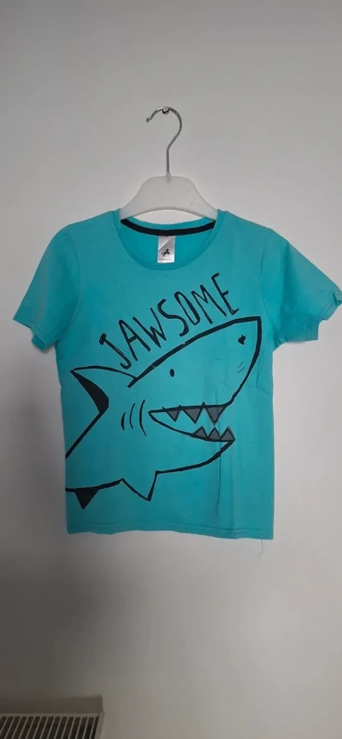T-shirt Turquoise à Motif de Requin Palomino 🌟