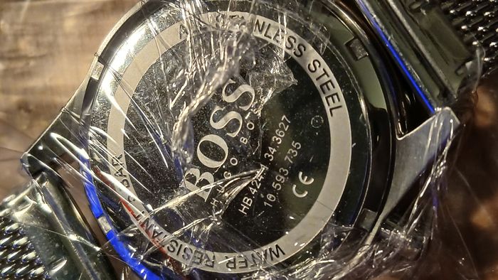 Montre Hugo BOSS Neuve - photo numéro 4