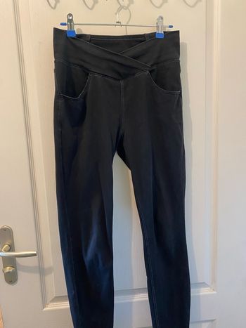 Halara crossover s noir