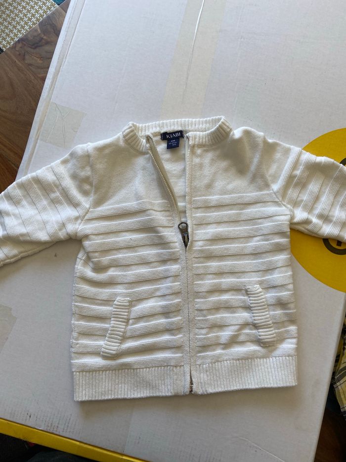 Gillet blanc a relief - photo numéro 2