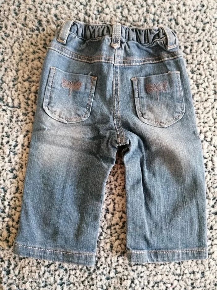 Jeans fille taille 6 mois - photo numéro 2