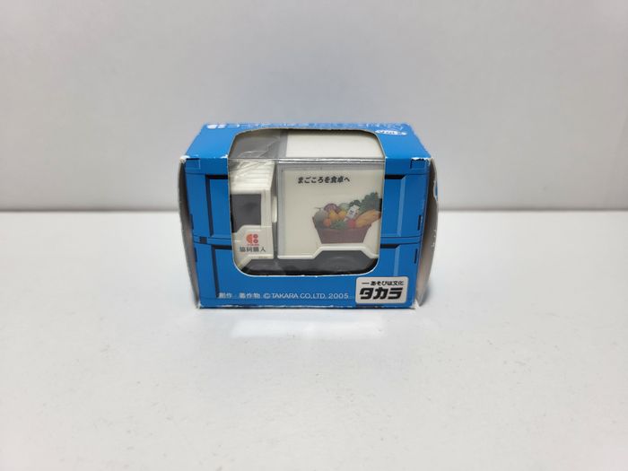 Takara Camion Vol 2"Camion d'occasion en bon état. "