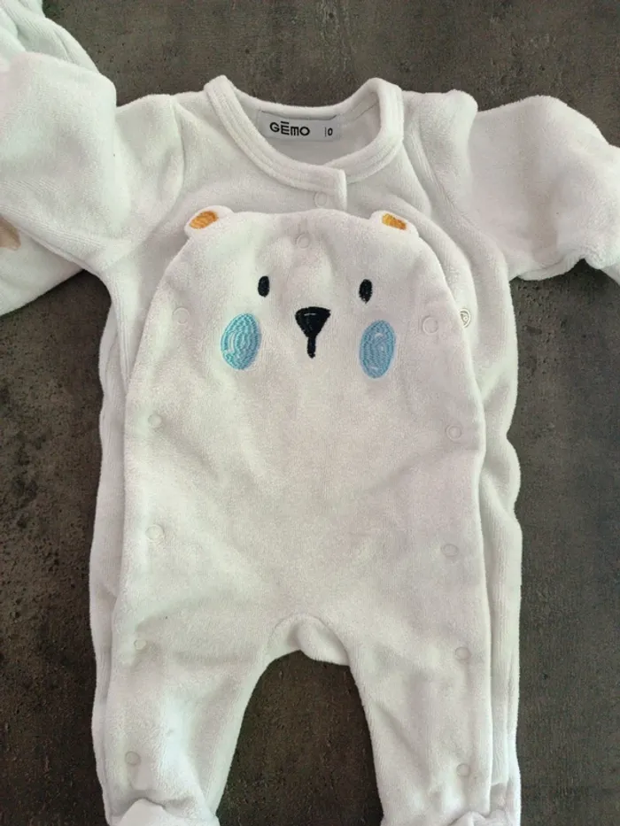 Lot pyjamas naissance - photo numéro 3