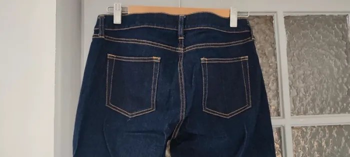 Jean brut Uniqlo 38 - photo numéro 2