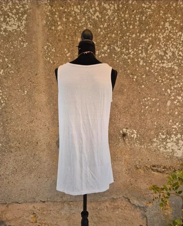Debardeur blanc T.42 - photo numéro 2