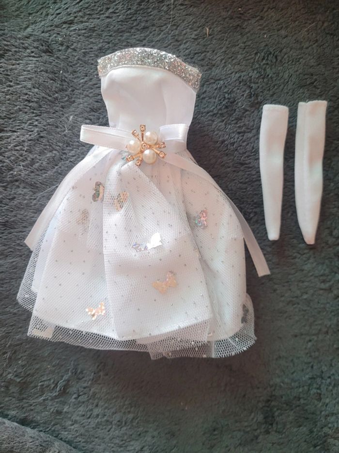Pour poupée Barbie ou similaire robe blanche et gants. - photo numéro 4