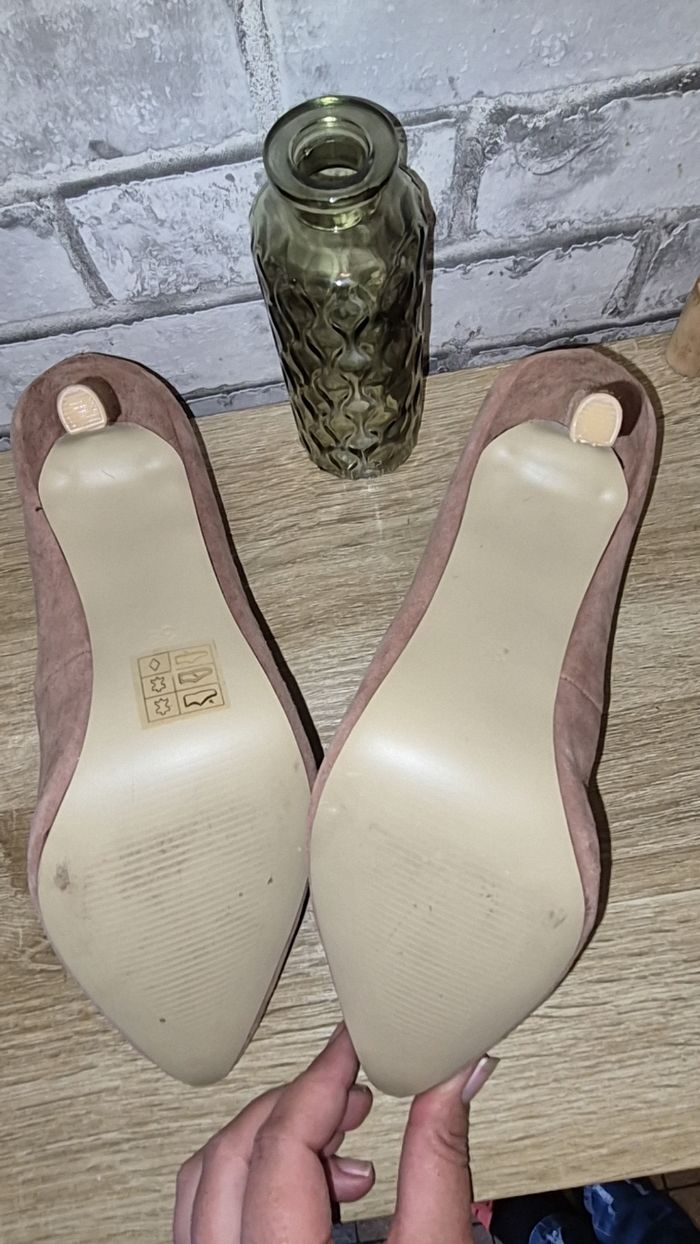 Escarpins en suédine  – KIABI – Pointure 39 - photo numéro 4