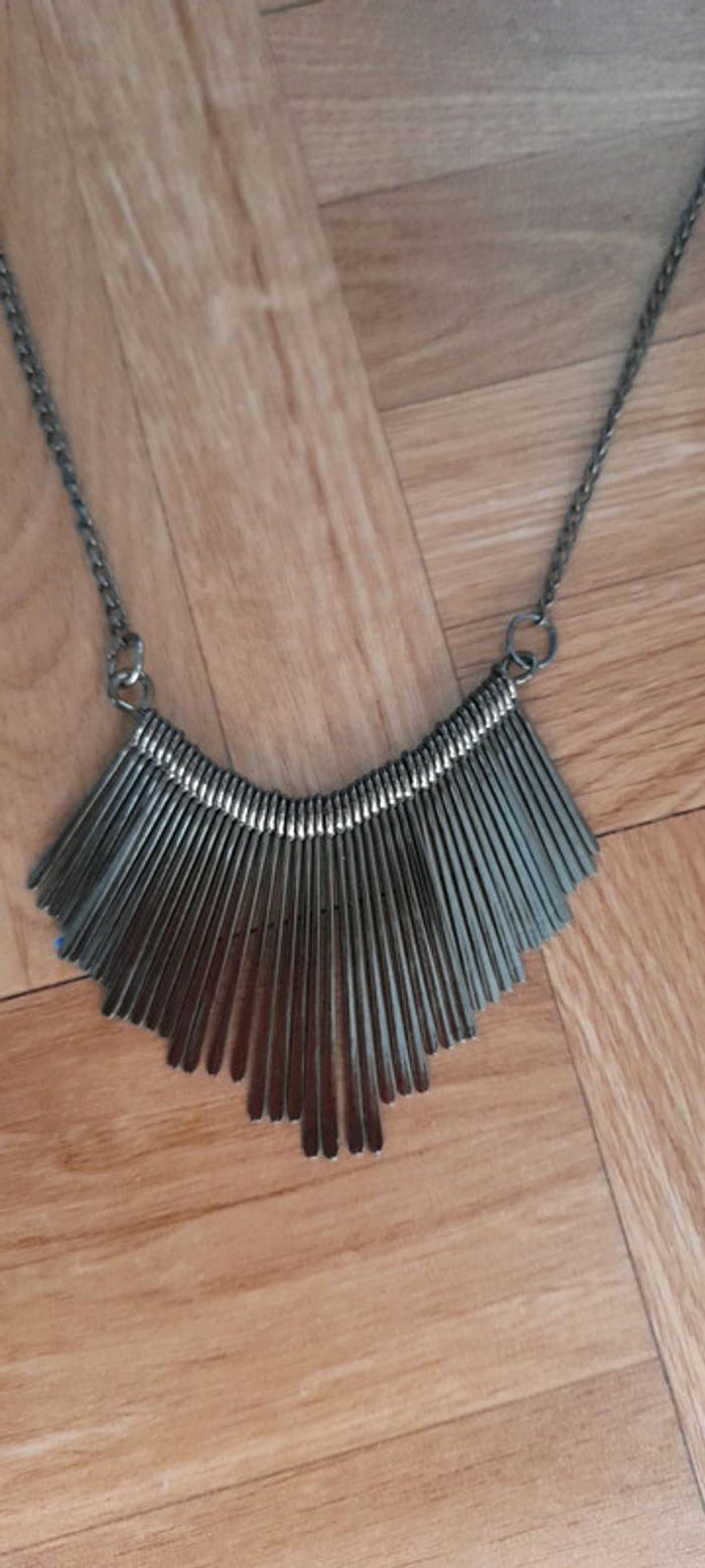 Collier - photo numéro 2