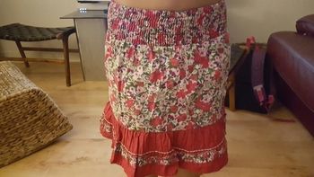 Jupe fleuri marque super u