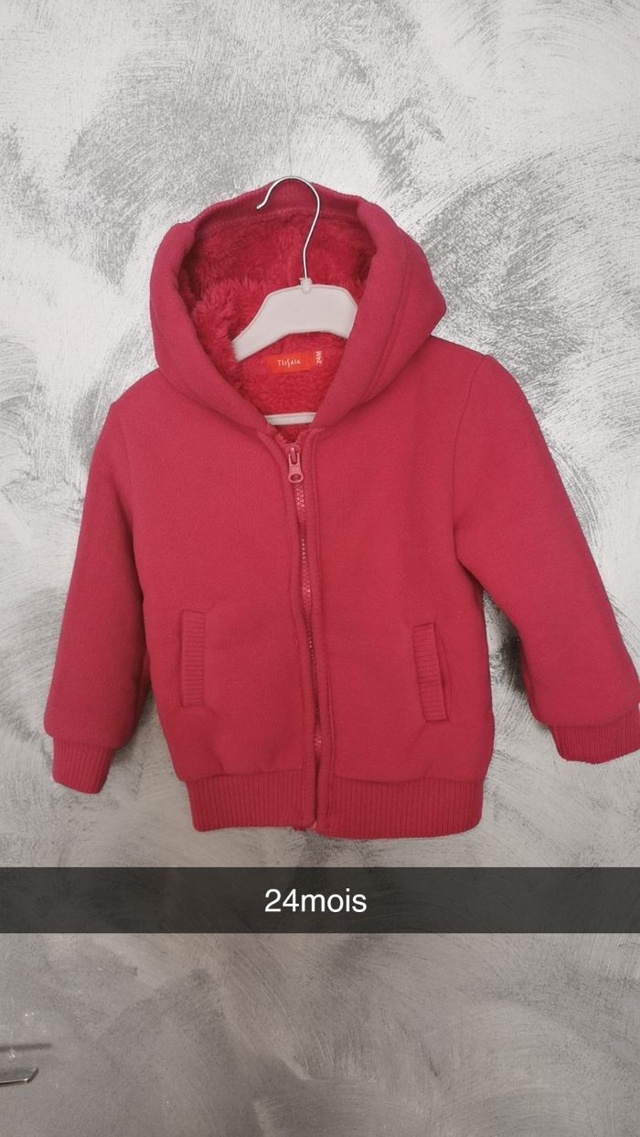 Veste rose polaire taille 24mois