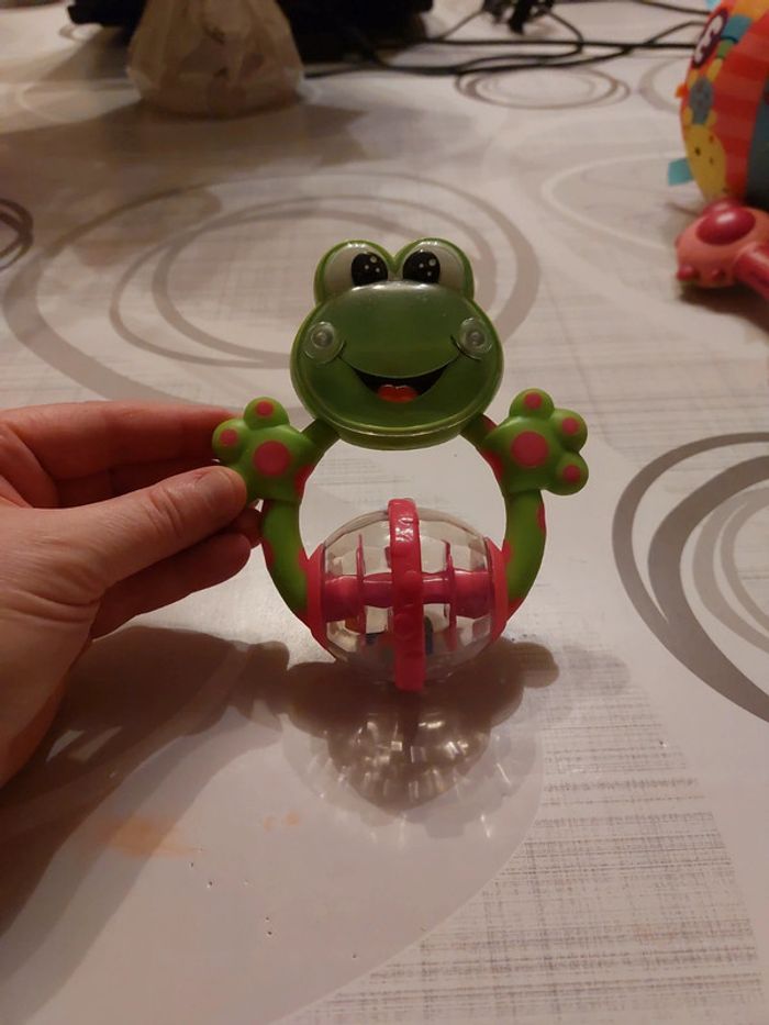 Hochet grenouille Chicco