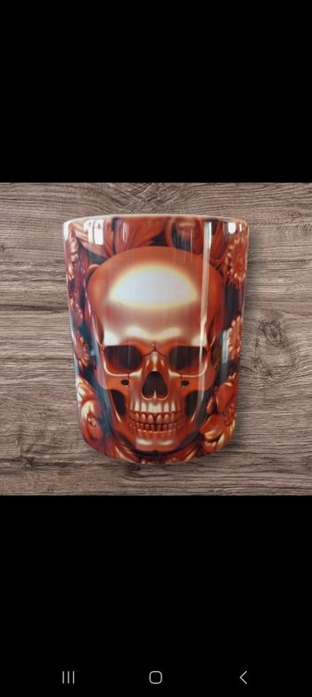 Mug crâne doré