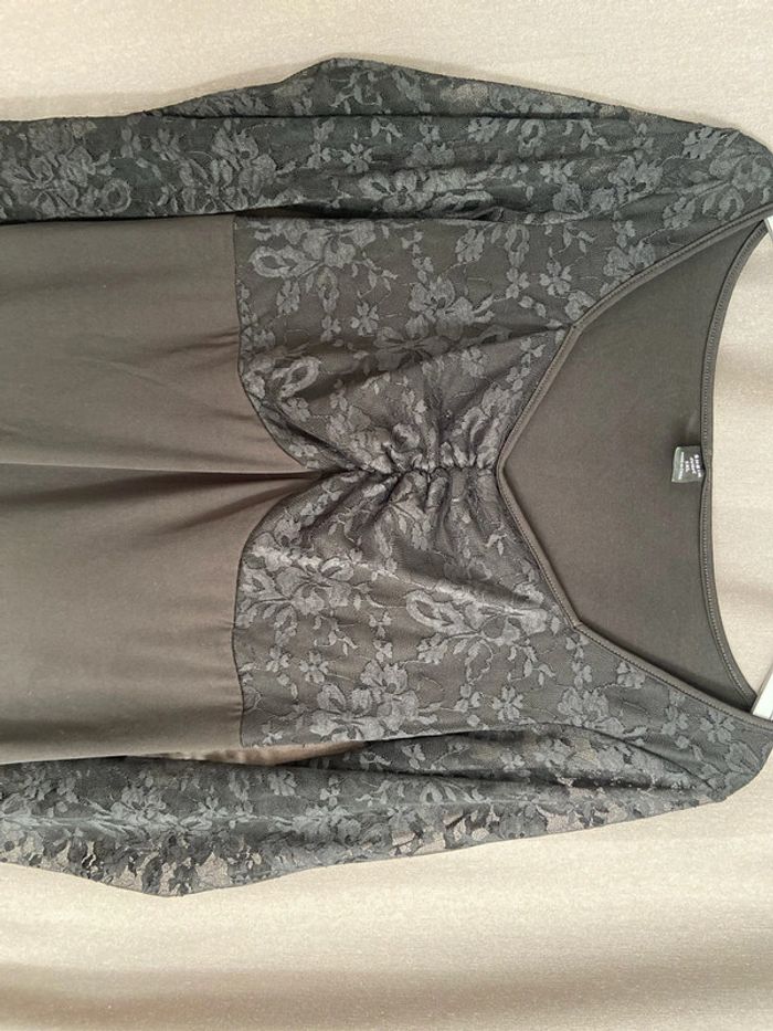Robe noire neuve - photo numéro 2